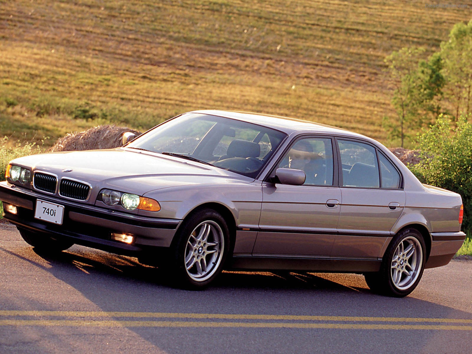 BMW 7 Series (1994)